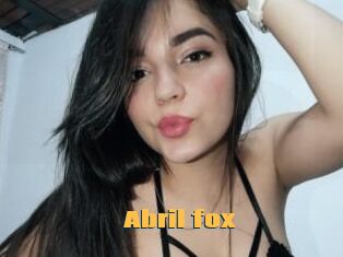 Abril_fox