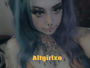 Altgirlxo