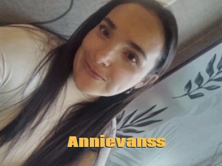 Annievanss