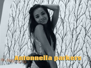 Antonnella_parkers