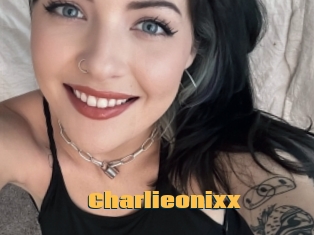 Charlieonixx