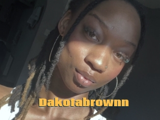 Dakotabrownn