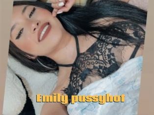 Emily_pussyhot