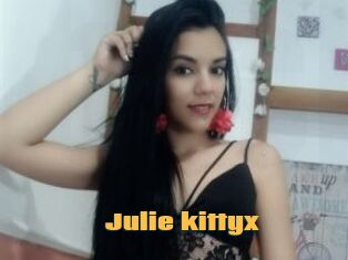 Julie_kittyx