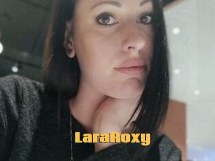 LaraRoxy