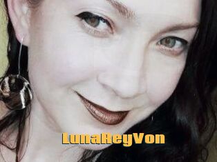 LunaReyVon