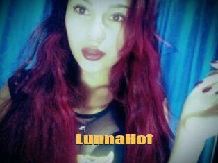 LunnaHot