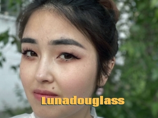 Lunadouglass