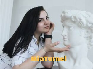 MiaTurnel