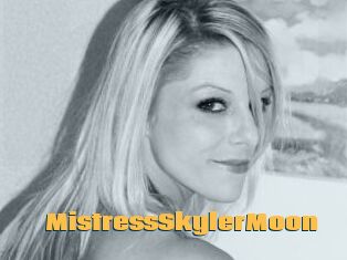 MistressSkylerMoon