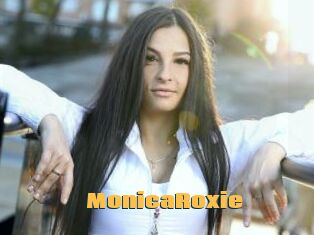 MonicaRoxie