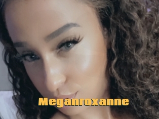 Meganroxanne