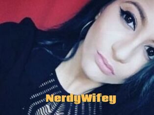 NerdyWifey