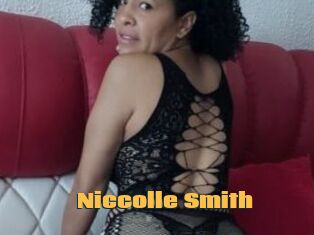 Niccolle_Smith