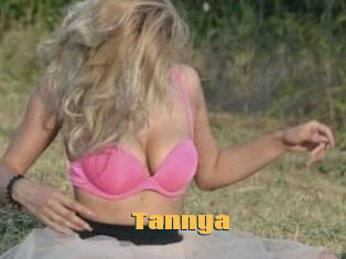 Tannya_