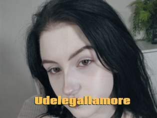 Udelegallamore